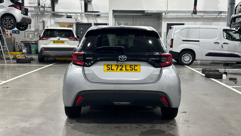 Toyota Yaris 1.5 Hybrid Design 5dr CVT Hybrid Hatchback